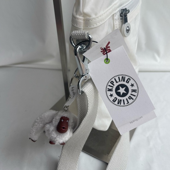 Kipling white handbag/ crossbody bag 2 in 1  new with tag - Picture 4 of 13